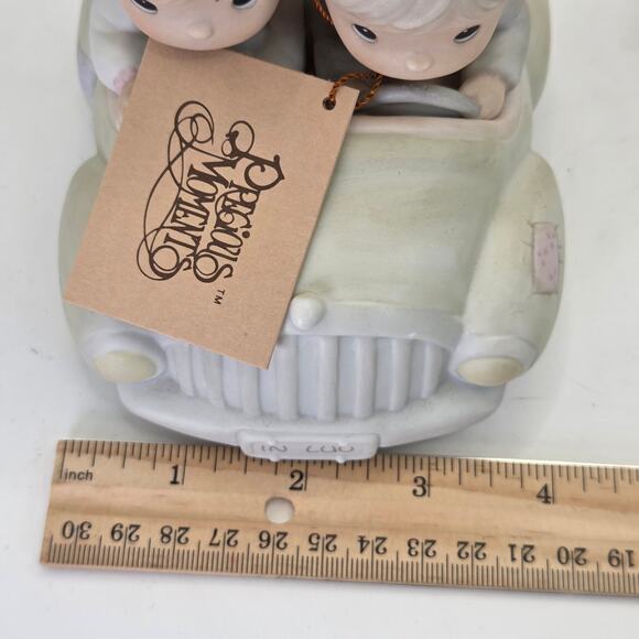 Precious Moments 520780 Wedding Couple Car “Wishing You Roads of Happiness” 1988 - Picture 16 of 16